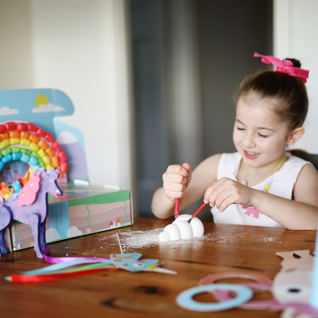 My Creative Box Little Learners Unicorn Activity Box. Science, Arts, Craft, STEAM, Learning and 4 - 7 years Educational Fun. Kids Gift and Subscription Box. 